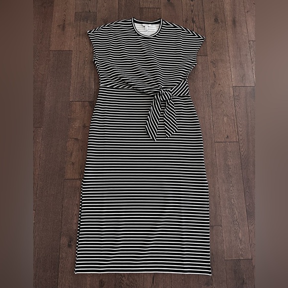 SPANX AirEssentials Black & White Striped Maxi Dress with Tie Waist - Picture 1 of 8